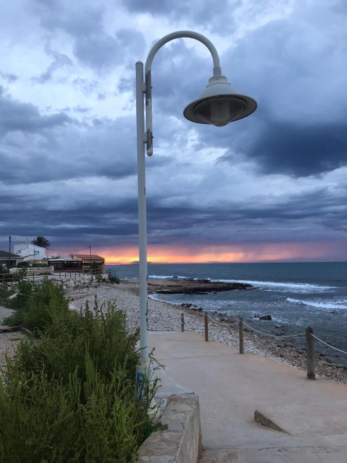 Apto. Con Gran Terraza Y Acceso Directo A Piscina. Denia Luaran gambar